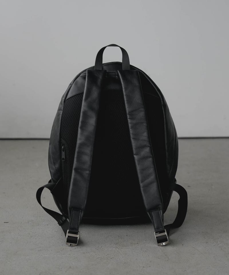 FOLIE SMOOTH LEATHER DAYPACK | CTHY