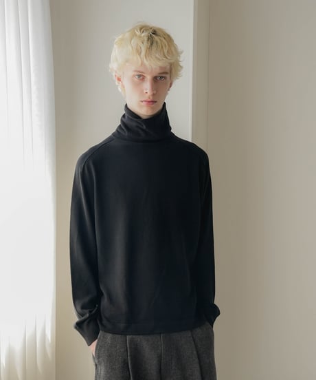 LUXURY MATERIAL Super160's / 140's BISHU WOOL TURTLENECK KNIT