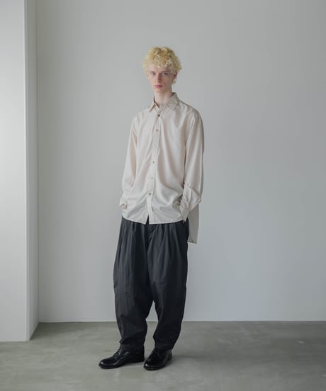 PADDED NYLON WIDE TAPERED PANTS
