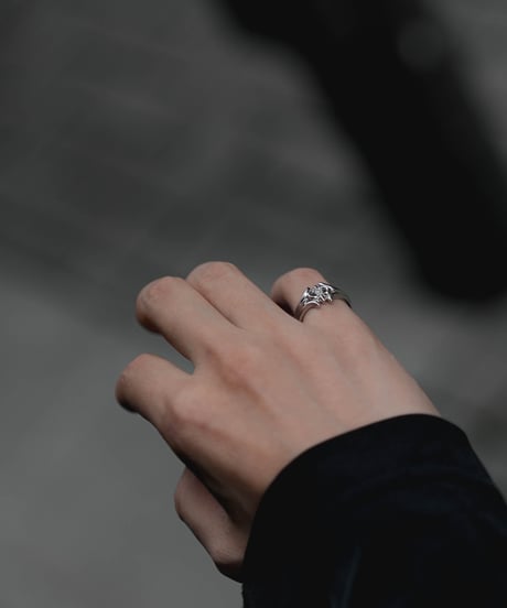 FOLIE JEWEL STONE RING