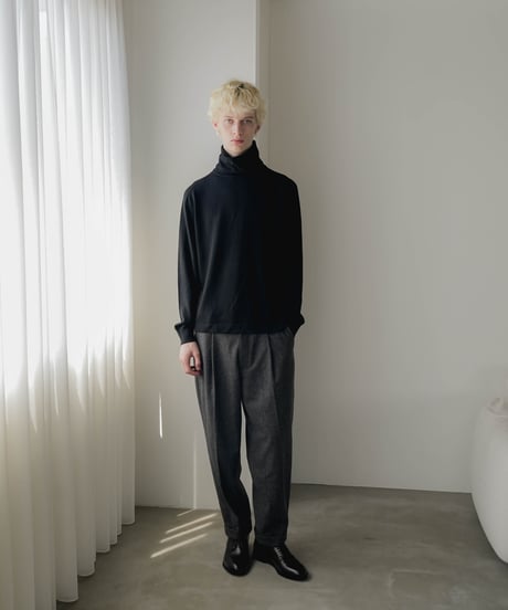 LUXURY MATERIAL Super160's / 140's BISHU WOOL TURTLENECK KNIT
