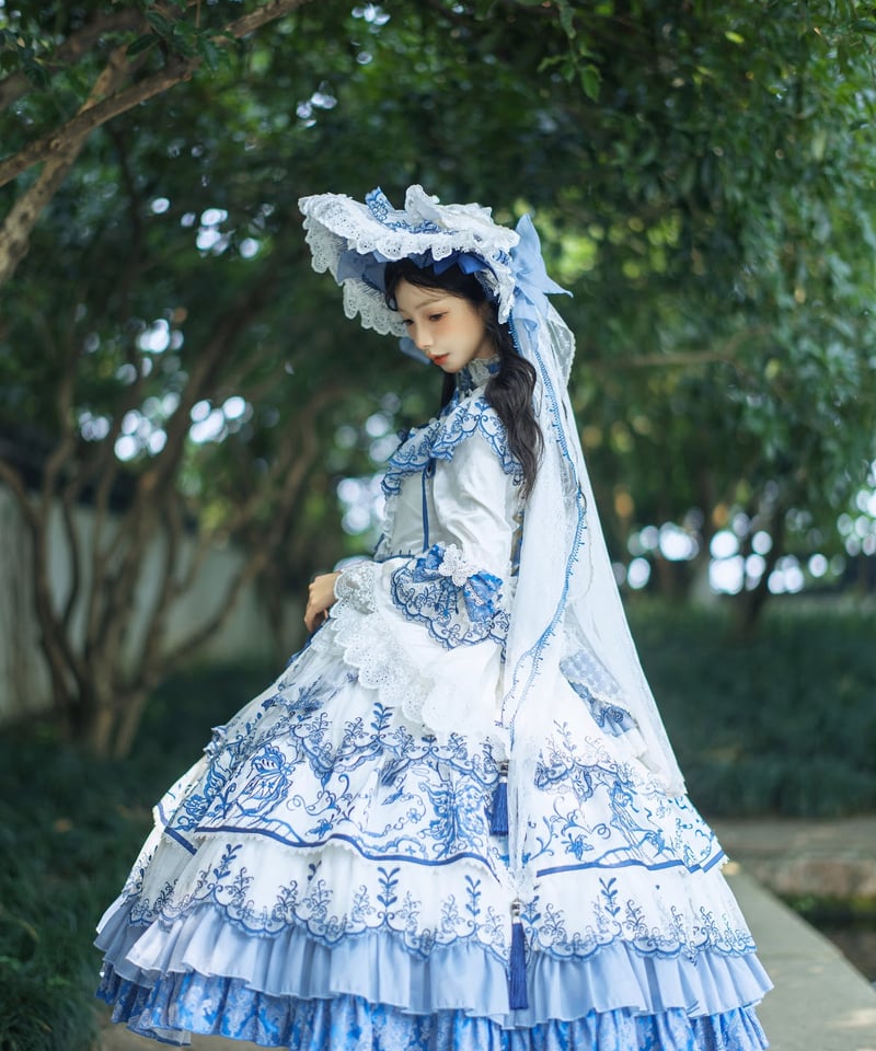 Bramble Rose / 磁韻華章コレクション 蝶恋青花 ロリィタドレス
