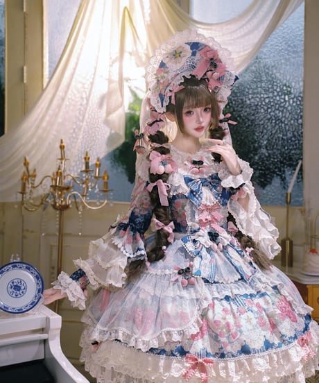Bramble Rose / Porcelain Strawberry  ロリィタドレス set [LO1661]