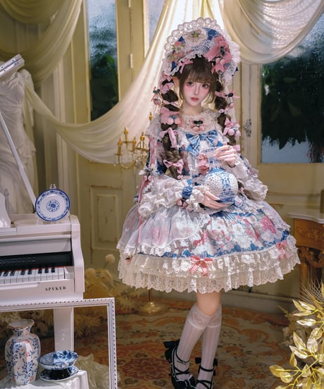 Bramble Rose / Porcelain Strawberry  ロリィタドレス set [LO1661]