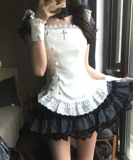 with PUJI / 月野 メイド風/ゴシック風 フライングスリーブ肩フリル エプロン [LO1638]