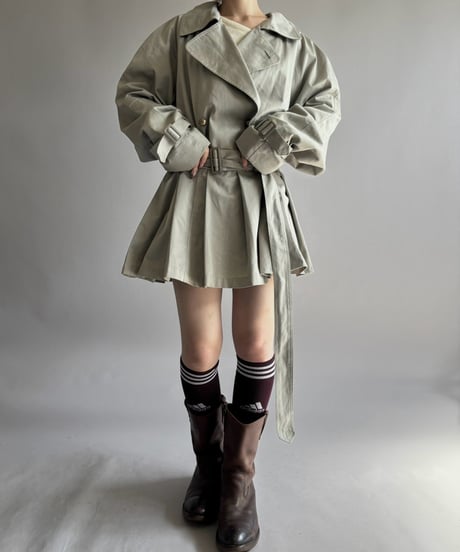 【RE;CIRCLE】 RE Pleated Hem Trench Coat  / 261019-029