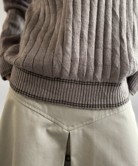 【USED】 V-Neck Knit / 261031-020