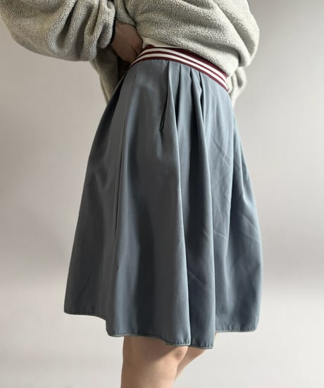 【USED】 Made in Italy miu miu Star Button Skirt / 261031-028