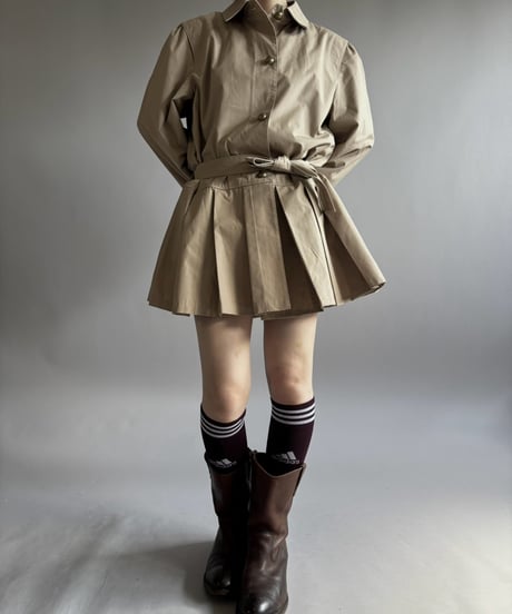 【RE;CIRCLE】 RE Pleated Hem Trench Coat  / 261019-028