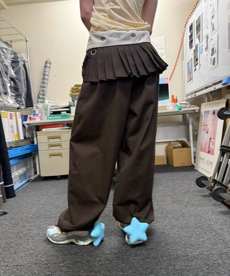 【New】 Chinatsu Aoyama × Plastics Convenience "Hemmy" Exclusive Color / 261020-001