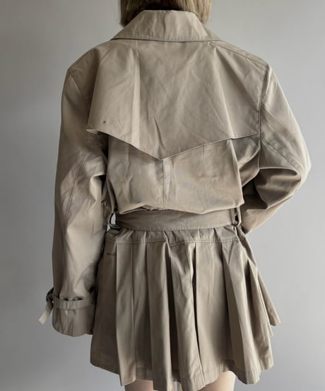 【RE;CIRCLE】 RE Pleated Hem Trench Coat  / 261015-026