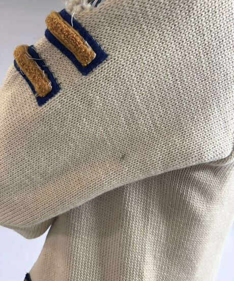 【USED】 60's 100% Virgin Wool Lettered Knit / 261031-002