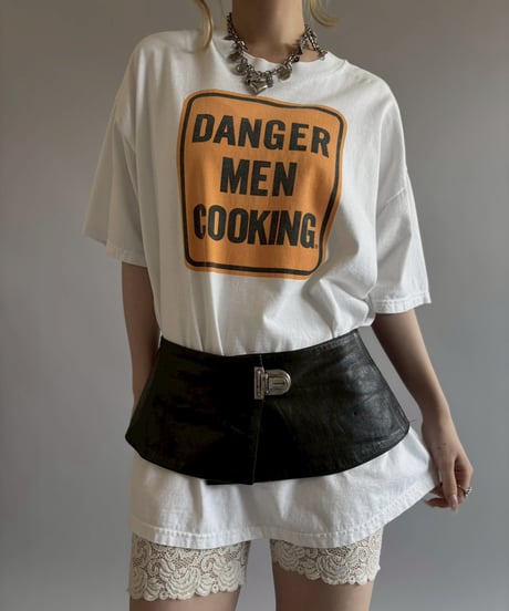 【USED】 DANGER MEN COOKING T-Shirt/ 260711-030
