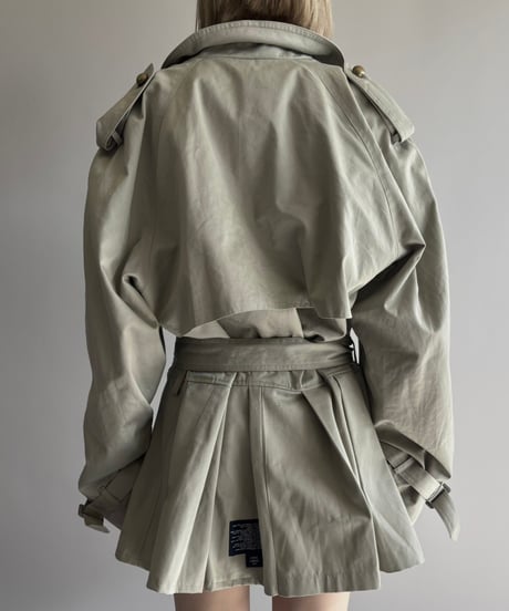 【RE;CIRCLE】 RE Pleated Hem Trench Coat  / 261019-029