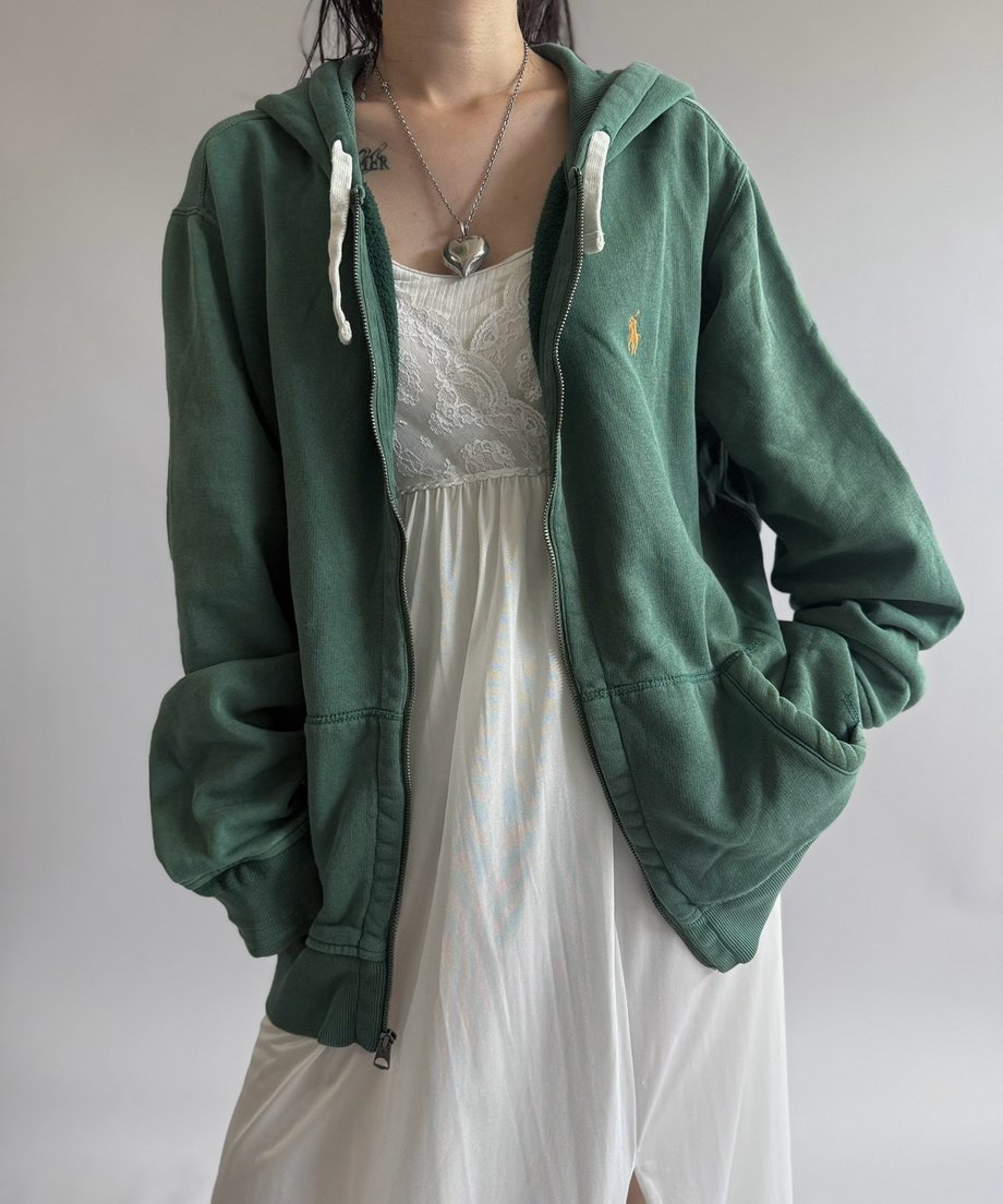 6a967e3b6ebf641290dbdafe