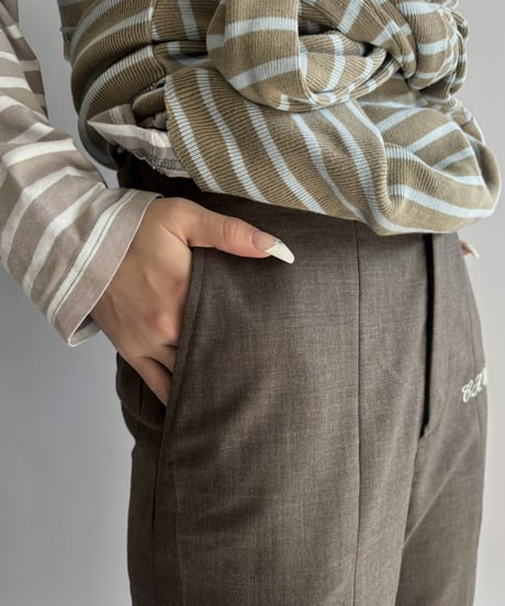 【Chinatsu Aoyama】 Suit Capri Pants  /  2601022-032