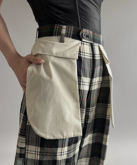 【RE;CIRCLE】 Re Slacks Pocket Shorts  260727-010
