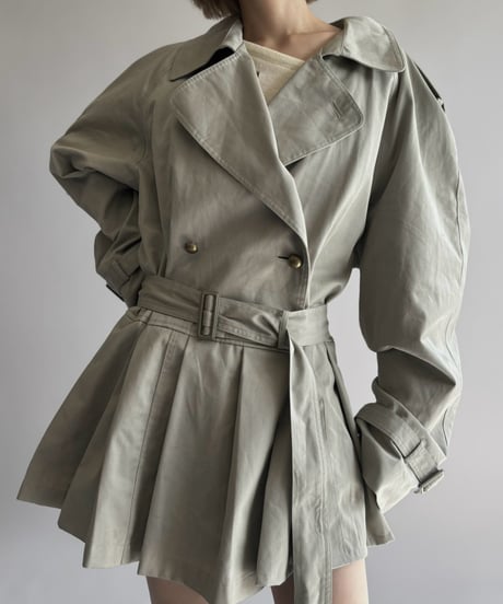 【RE;CIRCLE】 RE Pleated Hem Trench Coat  / 261019-029