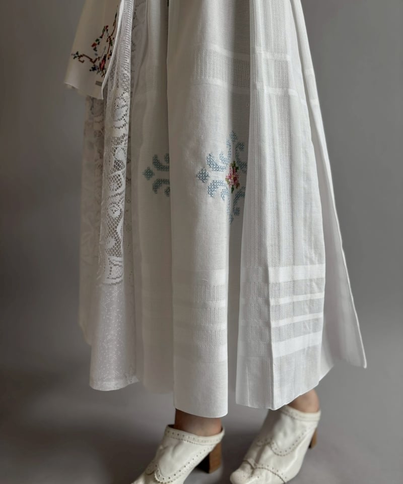 Chinatsu Aoyama】 RE The Home Makers Skirt / 26