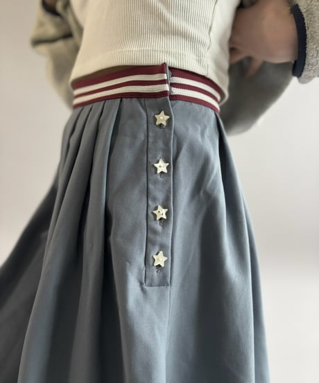 【USED】 Made in Italy miu miu Star Button Skirt / 261031-028