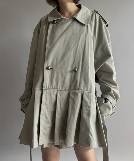 【RE;CIRCLE】 RE Pleated Hem Trench Coat  / 261019-029