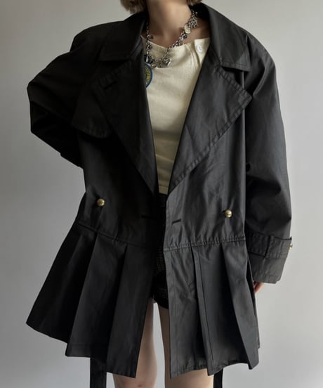 【RE;CIRCLE】 RE Pleated Hem Trench Coat  / 261015-024