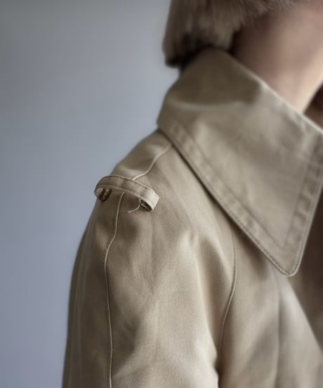 【RE;CIRCLE】 RE Pleated Hem Trench Coat  / 261019-027