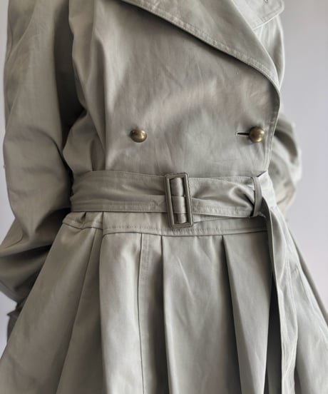 【RE;CIRCLE】 RE Pleated Hem Trench Coat  / 261019-029