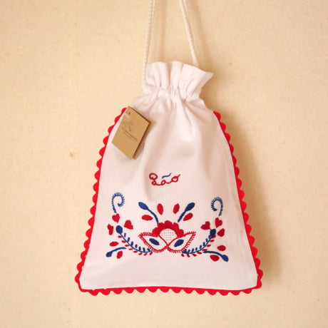 ヴィアナ・ド・カステロ刺繍のパン袋（カーネーション／赤＆青）