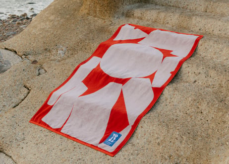 Bric Beach Towel  100 x 180cm