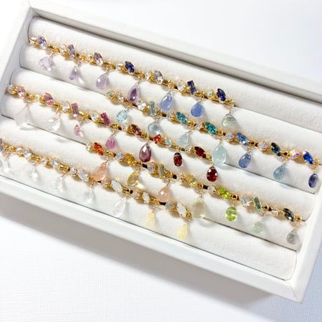coffret gemstones/イヤーカフ