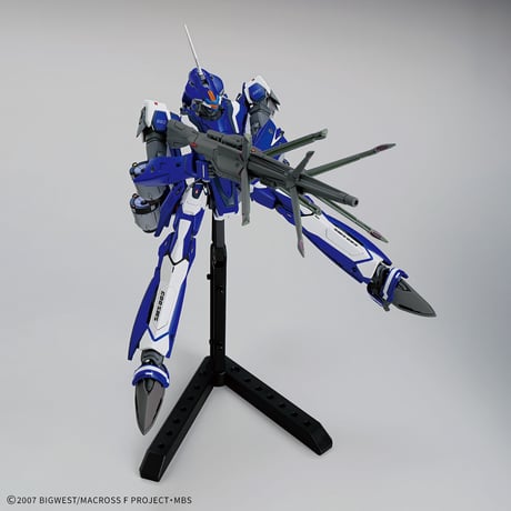 HG 1:100 VF-25G メサイアバルキリー (ミハエル･ブラン機)
