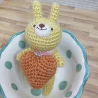 ni*co*  / ハートとうさぎさんあみぐるみ　A