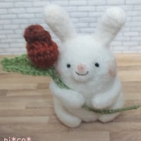 ni*co*  / チューリップとうさぎの羊毛フェルト C