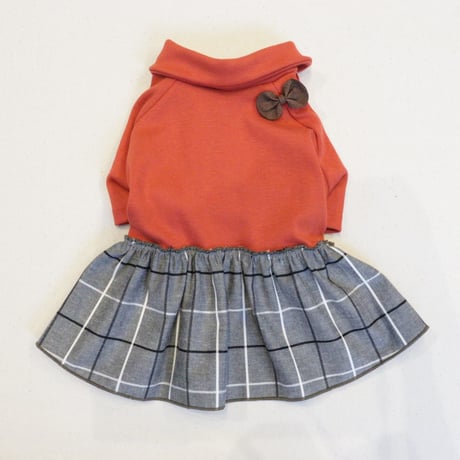 レッド×ダークグレーチェックのワンピース