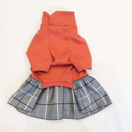 レッド×ダークグレーチェックのワンピース