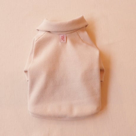 ヘンリーネックのリブニット（エクリュ）