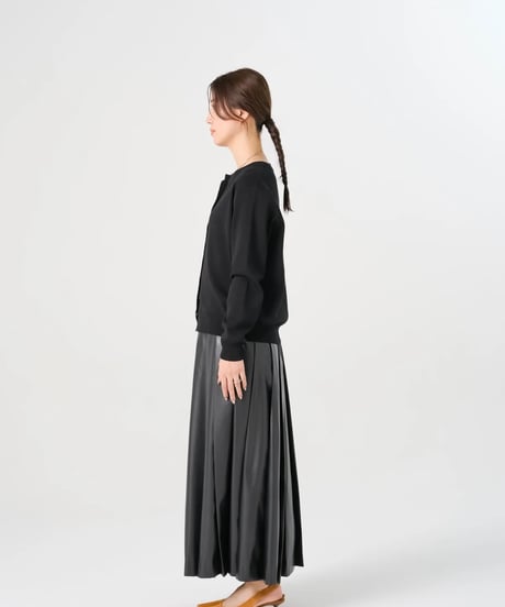 【torrazzo donna（トラッゾドンナ）】エコレザープリーツスカート