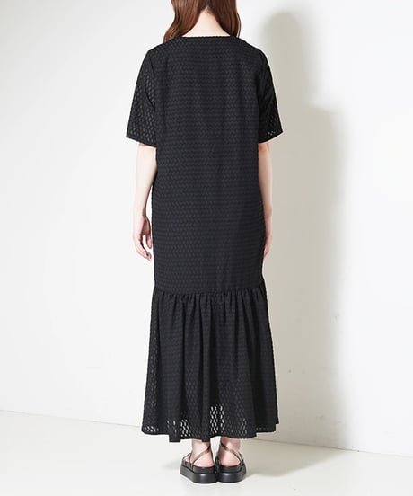 【torrazzo donna（トラッゾドンナ）】ジオメタリックワンピース