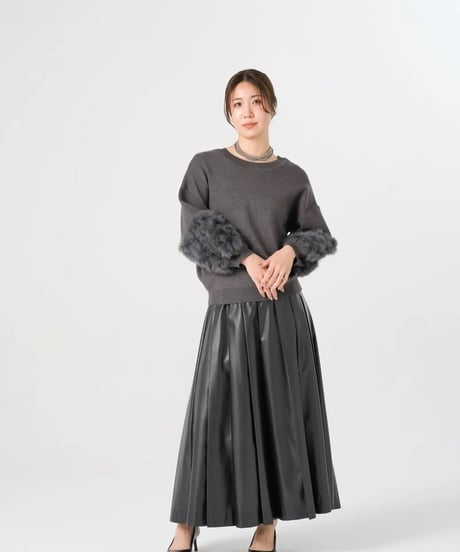 【torrazzo donna（トラッゾドンナ）】ラビットファーニットトップス