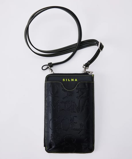 【SILNA minacolo（シルナミナコロ）】型押し携帯ケース L