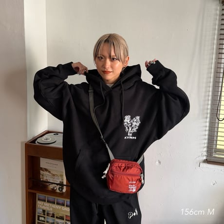COLLECTIVE HEART HOODIE