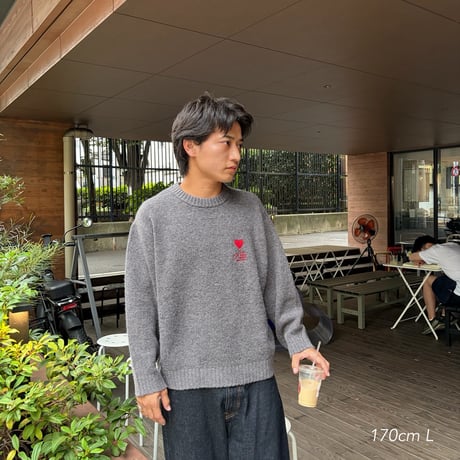 logo luv knit