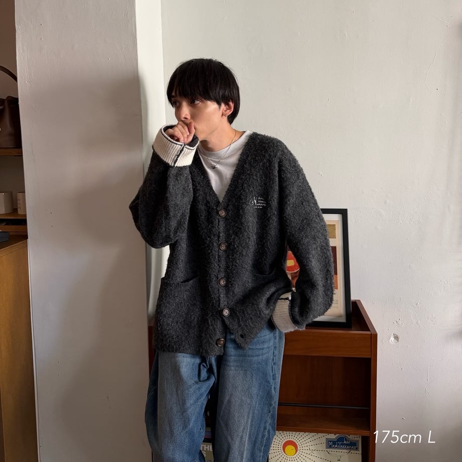 6ab5a2d9b0c70603d1ef18bc
