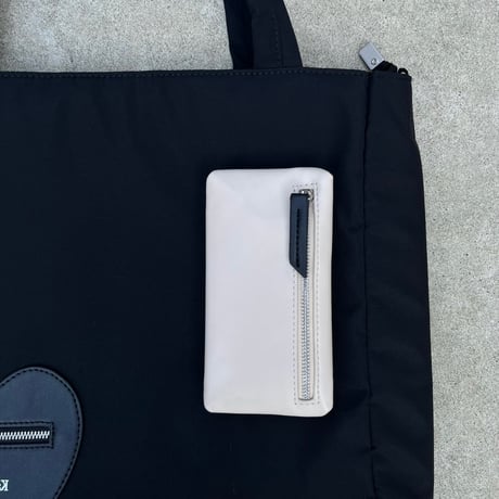 multi pocket bag