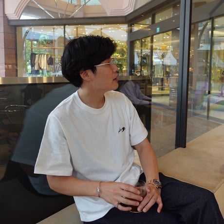 standard logo tee