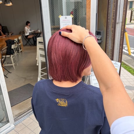 crown art tee