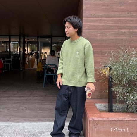 logo luv knit