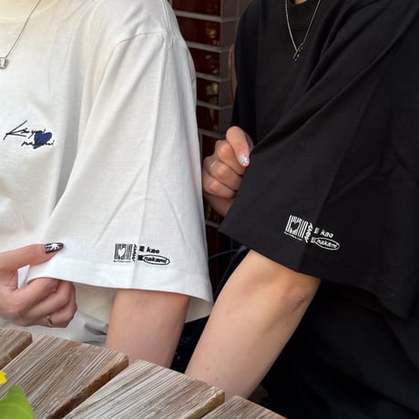 standard logo tee