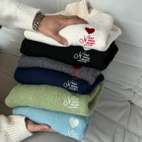logo luv knit
